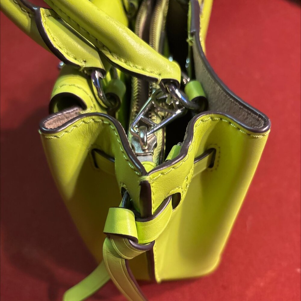 NWOT Michael Kors Mercer Neon Green Satchel - Picture 7 of 8